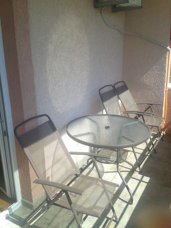 Guesthouse Lautasevic Petrovac 外观 照片