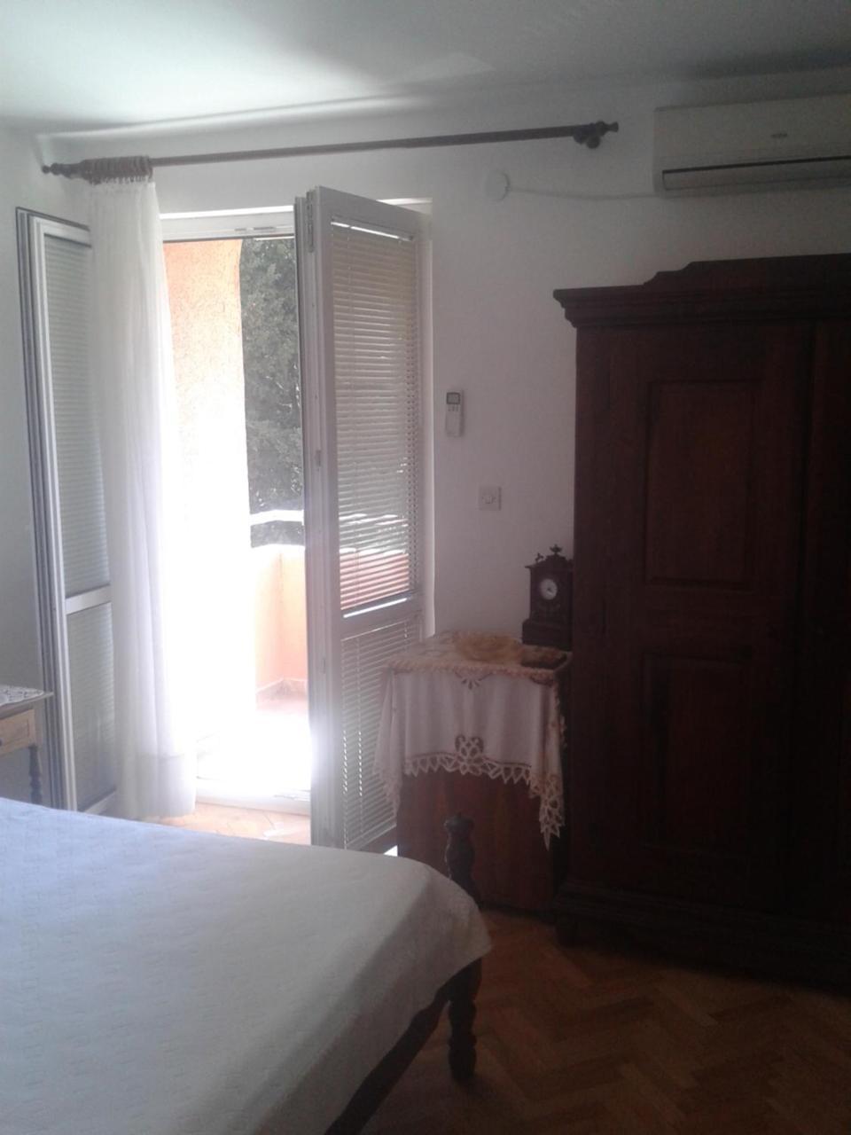 Guesthouse Lautasevic Petrovac 外观 照片